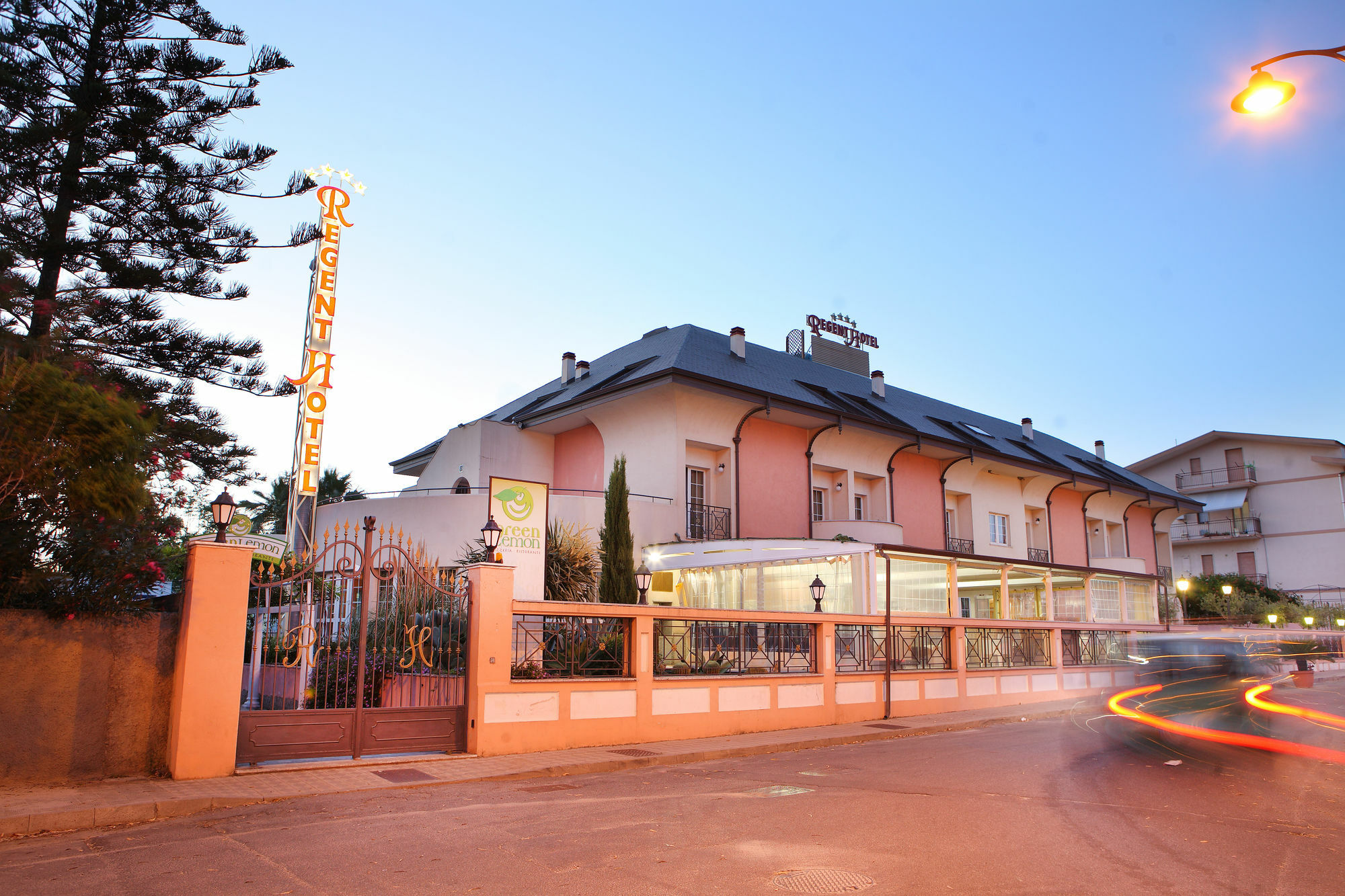 Regent Beach Hotel & Apartments Reggio di Calabria Eksteriør billede